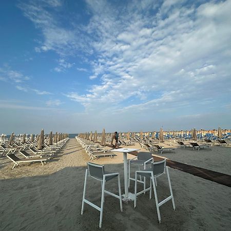 Hotel Centrale Milano Marittima Esterno foto