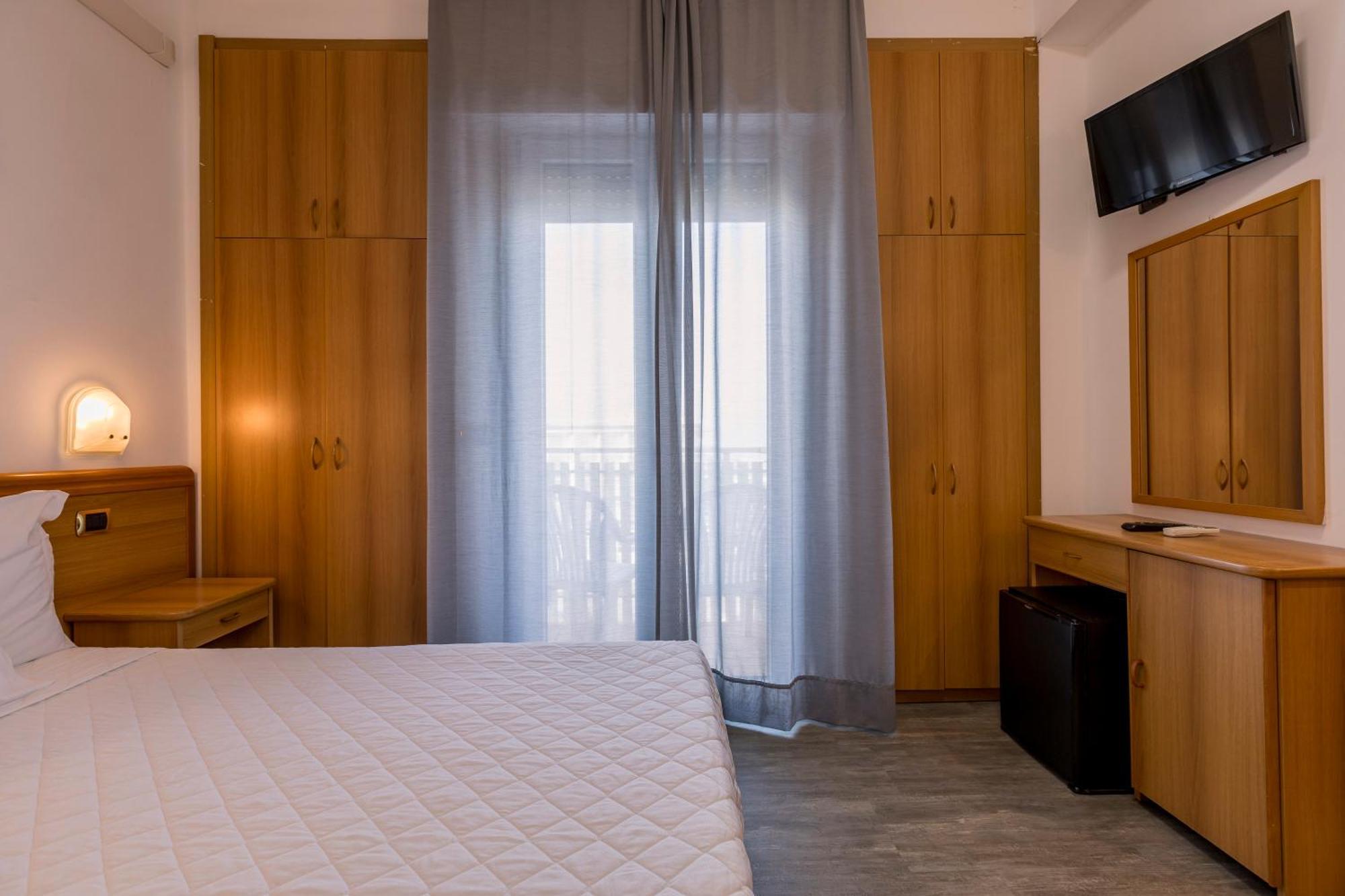Hotel Centrale Milano Marittima Esterno foto