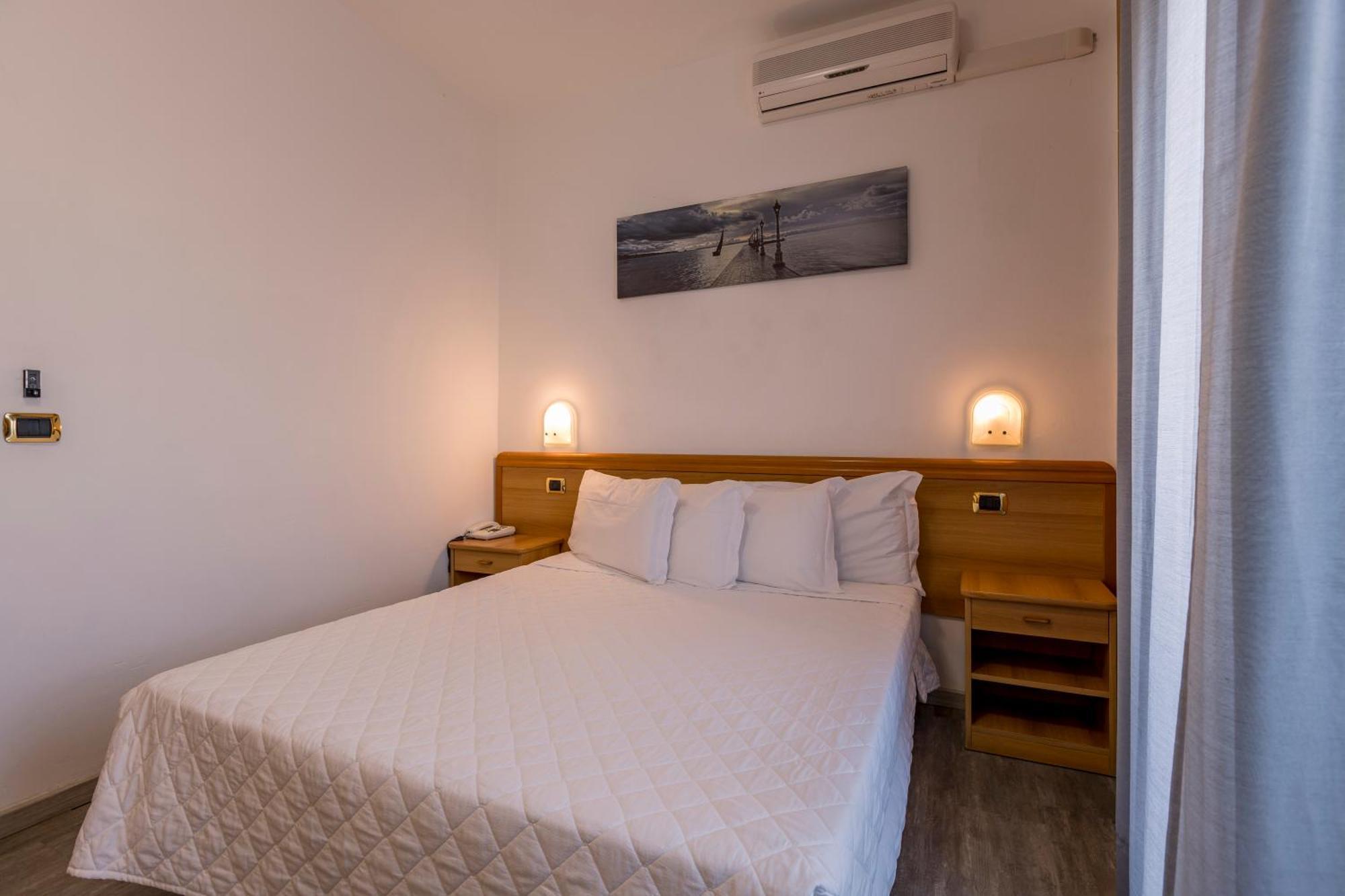Hotel Centrale Milano Marittima Esterno foto