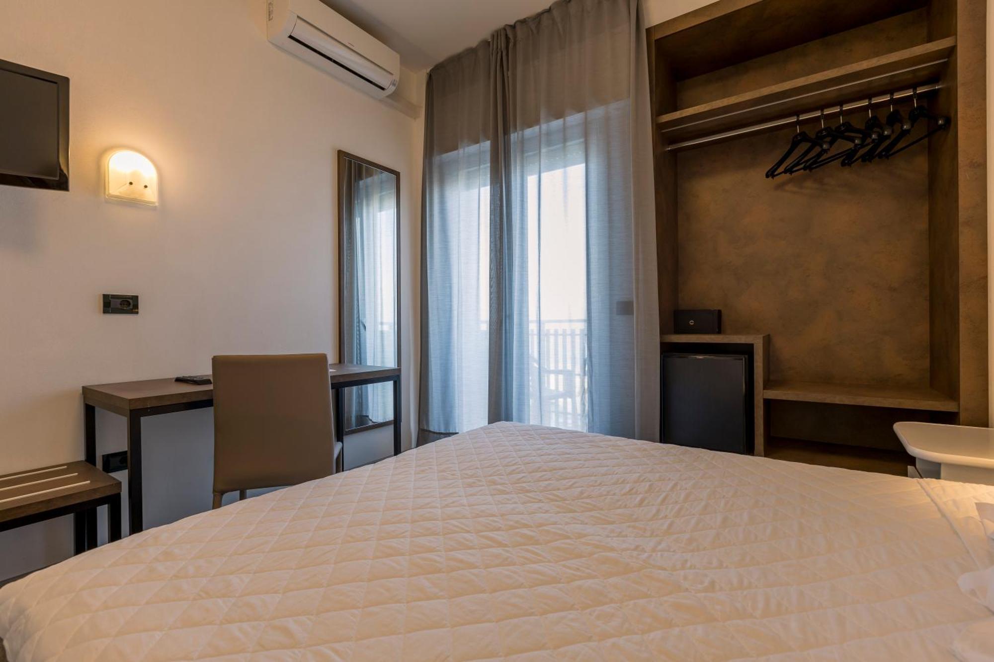 Hotel Centrale Milano Marittima Esterno foto