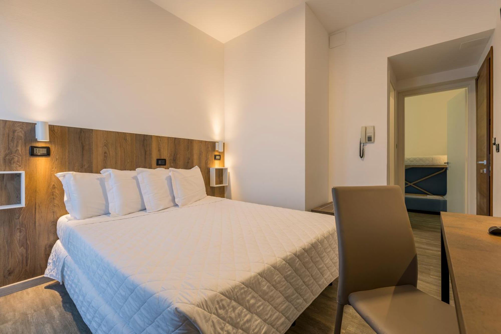 Hotel Centrale Milano Marittima Esterno foto