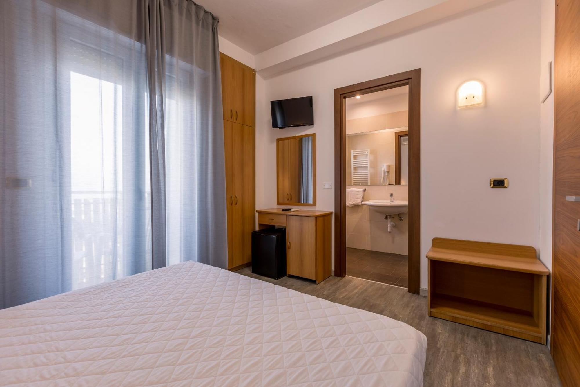Hotel Centrale Milano Marittima Esterno foto