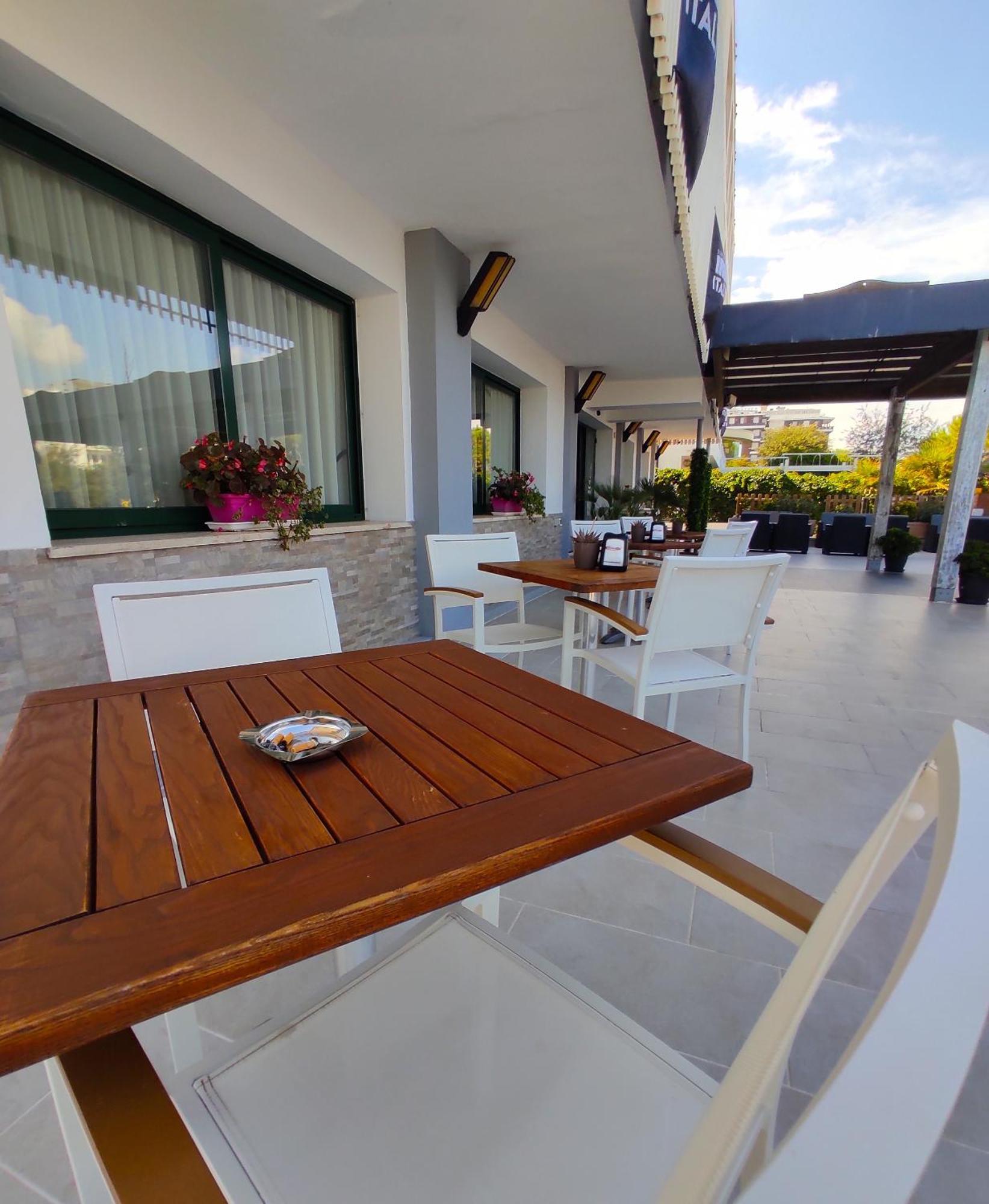 Hotel Centrale Milano Marittima Esterno foto