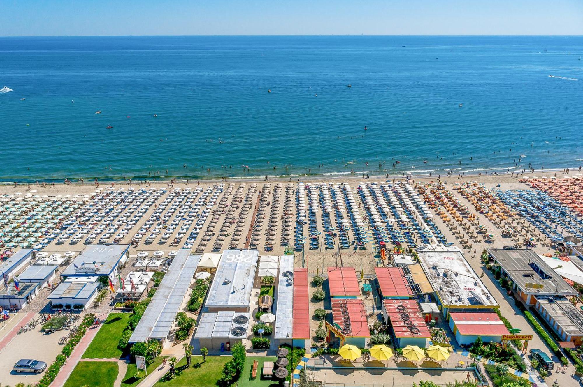 Hotel Centrale Milano Marittima Esterno foto
